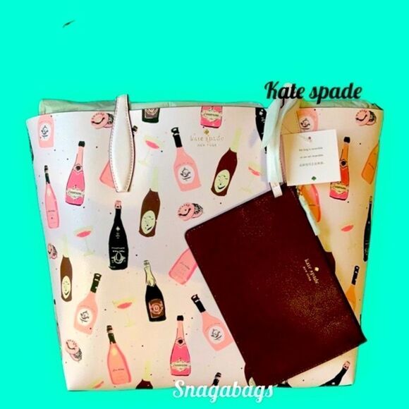 KATE SPADE NWT LARGE REVERSIBLE TOTE BAG CHAMPAGNE TOSS LEATHER WITH POUCH - Picture 4 of 9